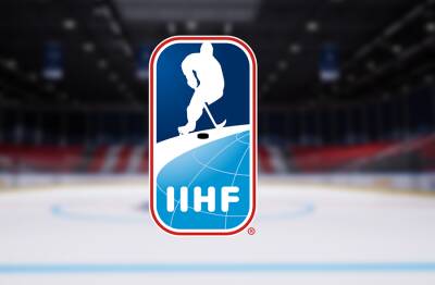 В IIHF проведут расследование по поводу высадки сборных России и Чехии из самолёта