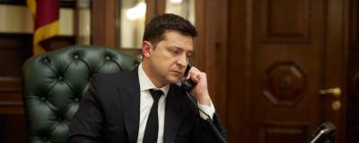 Зеленский проведет телефонный разговор с Байденом