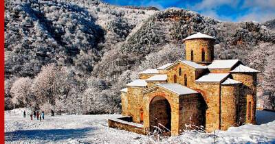 Горный курорт Кавказа: что посмотреть в Архызе и округе зимой