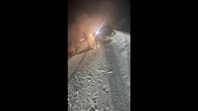 Сахалинца зажало в автомобиле в результате ДТП на холмской трассе