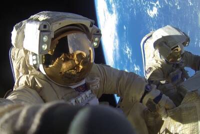Российские космонавты Антон Шкаплеров и Пётр Дубров выйдут в открытый космос 19 января