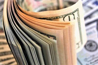 Финансист советует приобретать доллар и евро после праздников