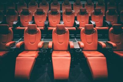 Президент фестиваля «Кинотавр» оценил будущее кинотеатров после пандемии