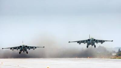 Очевидцы: российская авиация нанесла удары по окрестностям Идлиба