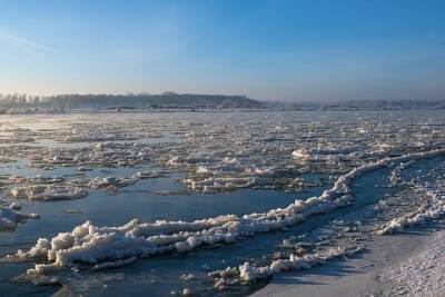 Труп петербуржца обнаружили на льду Чудского озера