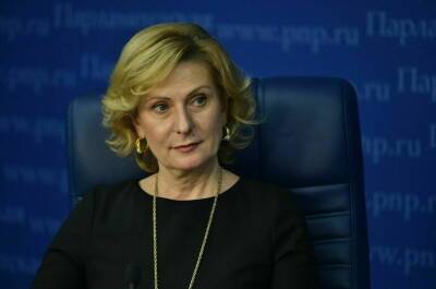 Святенко разъяснит закон о защите соцвыплат от списания за долги