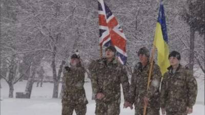 Великобритания отправила на Украину восьмой за три дня самолет с оружием