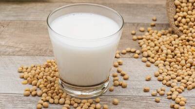 Оксана Михалева - Диетолог назвала самое полезное растительное молоко - iz.ru - Израиль
