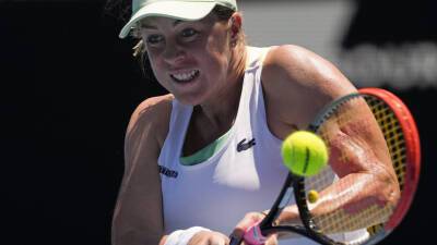 Павлюченкова вышла в третий круг Australian Open, обыграв австралийку Стосур