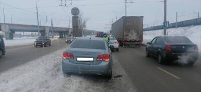На Московском шоссе Рязани Chevrolet Cruze сбил 22-летнего пешехода