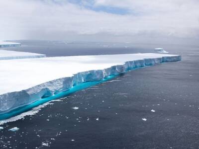 Антарктида - Айсберг-монстр сбросил в океан огромный объем пресной воды: что говорят ученые - unn.com.ua - Украина - Киев - Антарктида