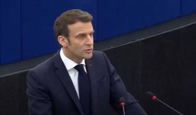 Президент Франции призвал Европу вступить в переговоры с РФ отдельно от США