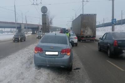На Московском шоссе в Рязани водитель Chevrolet сбил 22-летнего пешехода