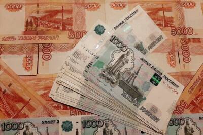 45 тысяч рублей ежемесячного заработка обещают чиновники саратовцам