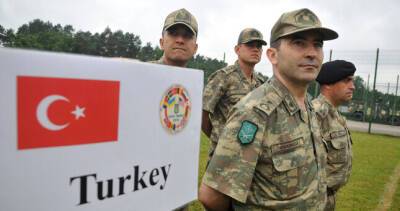 Турция отправит в Афганистан 700 тонн гуманитарной помощи