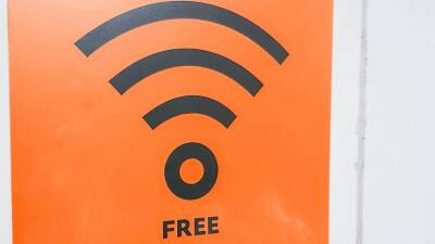 Депутат Нилов поддержал идею предоставлять бесплатный Wi-Fi для пациентов больниц