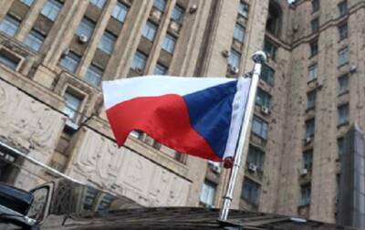 Чехия готова помочь Украине с поставками оружия