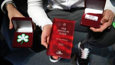 В продажу поступил первый печатный гид Michelin по Москве
