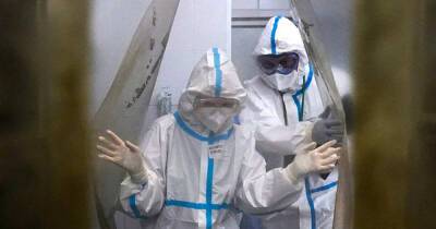 РФПИ: "Омикрон" может стать началом конца пандемии