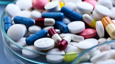 В МОЗ перечислили препараты, которыми будут лечить COVID-пациентов в стационарах