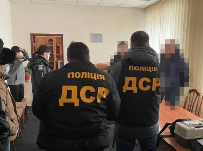 Руководитель филиала "Луганского облавтодора" попался на взятке