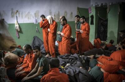 В Сирии 20 террористов ИГ сбежали из тюрьмы