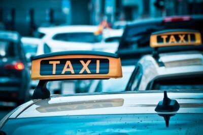 У хабаровчан может появиться возможность выбирать водителя такси