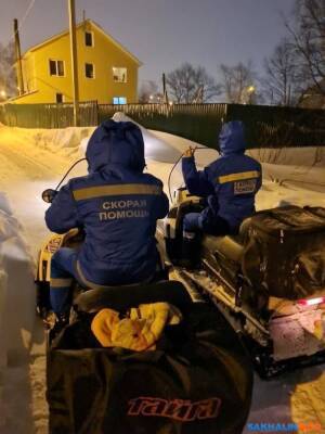 "Красавцы" — медики и пациенты благодарят снегоходчиков за помощь в метель