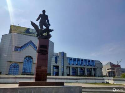 В Новосибирске памятник маршалу Покрышкину перенесут в центр площади Маркса