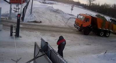 На свалку в Новочебоксарск повезли грязный снег из Чебоксар: "За ночь сделано было 90 рейсов"