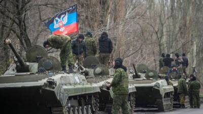 Украина: Россия ведёт "активный набор наёмников" для отправки в Донбасс