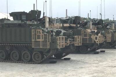 Американская армия получила первую партию бронемашин нового поколения AMPV