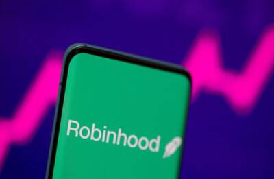 Учредители Robinhood утратили статус миллиардеров. Цена акций компании упала на 63%