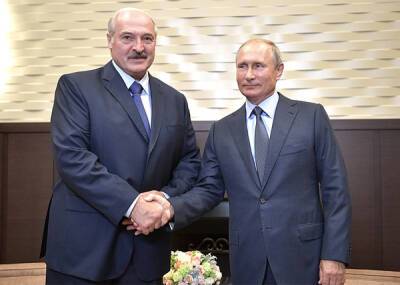 Песков сообщил о самочувствии Путина после встречи с переболевшим COVID Лукашенко