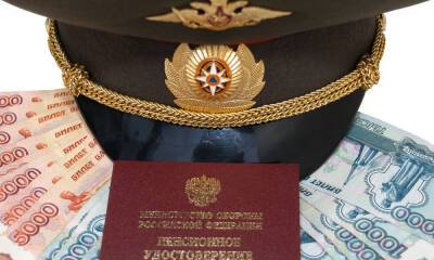 В России повысят пенсии военным