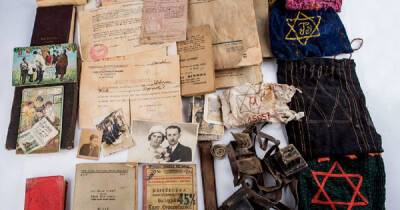 У Центр Голокосту передали речі євреїв з львівського гетто, які продавали на аукціоні
