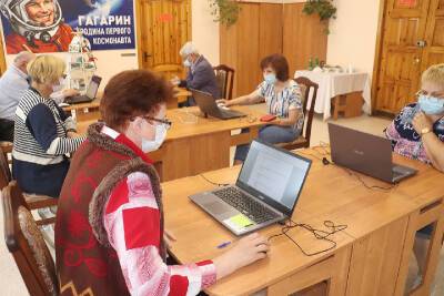 Клубы пожилого возраста в Смоленской области посещают свыше 2 тыс. жителей региона