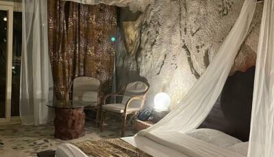«Странно себя чувствуешь только в первый день»: туристка рассказала об отдыхе в пещерном отеле в Хургаде