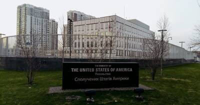 США могут эвакуировать своих дипломатов из Украины в ближайшие дни, — Bloomberg
