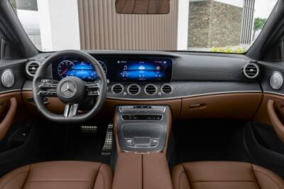 Mersedes-Benz отзывает в РФ 1082 автомобиля S-Class