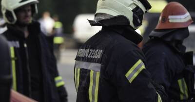 В Резекне сотрудники Административной инспекции спасли пятилетнего мальчика из пожара