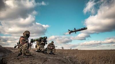 Страны Балтии отправляют в Украину зенитные и противотанковые ракеты