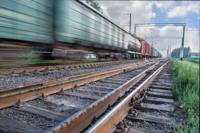 Украина временно запретила железнодорожный транзит в Польшу