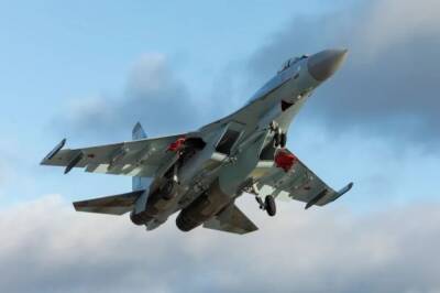 Российские истребители Су-35С приступили к перебазированию в Белоруссию