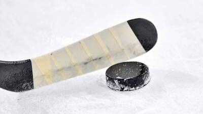 Член Зала хоккейной славы Кларк Гиллис скончался в возрасте 67 лет в Канаде