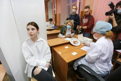 В Новосибирске более 436 школьников отказались от тестирования на COVID-19