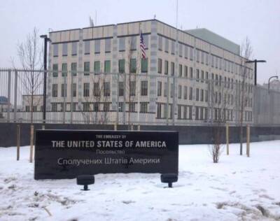 Посольство США в Киеве задумалось об эвакуации своих сотрудников