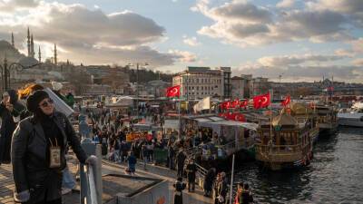 Глава Минздрава Турции рассказал о сложной ситуации с коронавирусом в Стамбуле