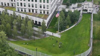 СNN: Посольство США в Киеве просит разрешить отъезд части дипперсонала