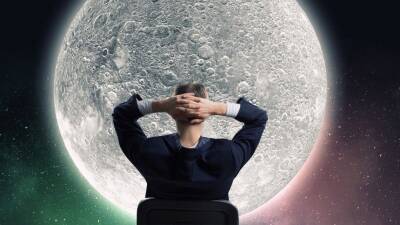 Помириться и отправиться в путешествие: советы астролога на 21-е и 22-е лунные сутки